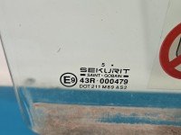 Szyba drzwi przód prawa Suzuki Vitara I HB