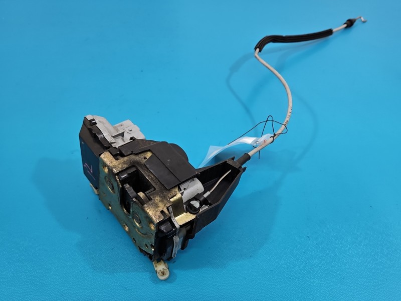 Zamek przód lewy Peugeot 307 EUROPA 6pin