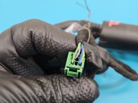 Siłownik klapy prawy teleskop Peugeot 508 II 18- 9835557580