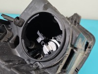 Reflektor prawy lampa przód Opel Corsa F EUROPA