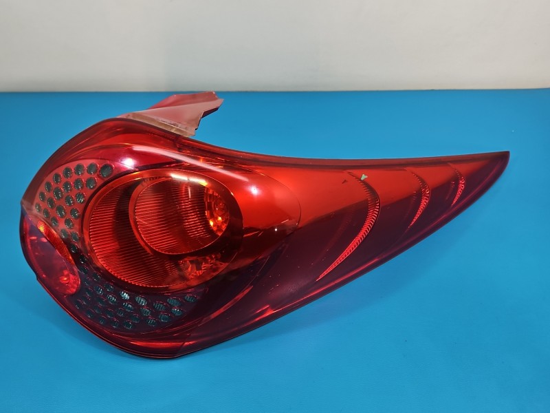 Lampa tył prawa Peugeot 207 kombi EUROPA 9680157980