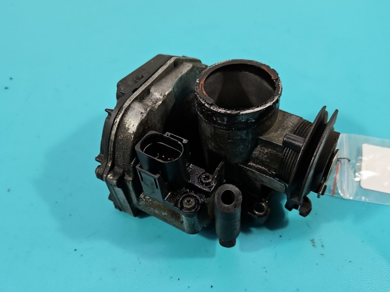 Przepustnica Vw Polo III 6N 030133064F 1.6 wiel