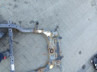 WÓZEK KOŁYSKA TRAWERS Sanki Belka silnika Opel Astra V K 1.6 cdti