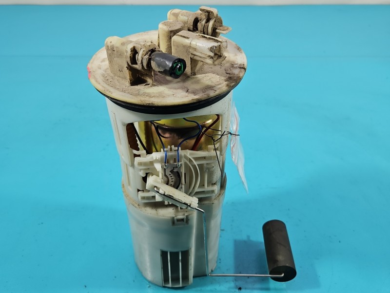 pompka Pompa paliwa Land rover Freelander I 1.8 16v Lekkie uszczerbana obudowa, Brak numeru 4 PIN