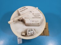 pompka Pompa paliwa Toyota Corolla E11 1.4 vvti 77240-02050, 0580313058 TOYOTA, Benzyna, Europejska