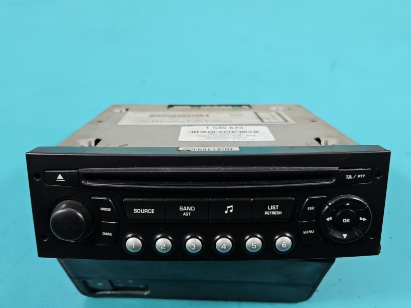 Radio fabryczne Peugeot Partner II 9666968177 radioodtwarzacz