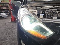 Reflektor prawy lampa przód Hyundai I40 EUROPA