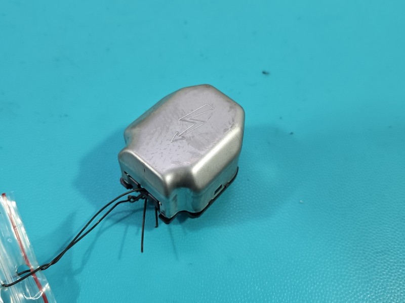 ŻARNIK STARTER ZAPŁONNIK CEWKA XENON Mitsubishi Outlander III 12-22 W3T216
