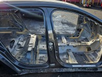 Próg prawy SŁUPEK ŚRODKOWY B Ford Focus Mk4 kombi 5d BJ