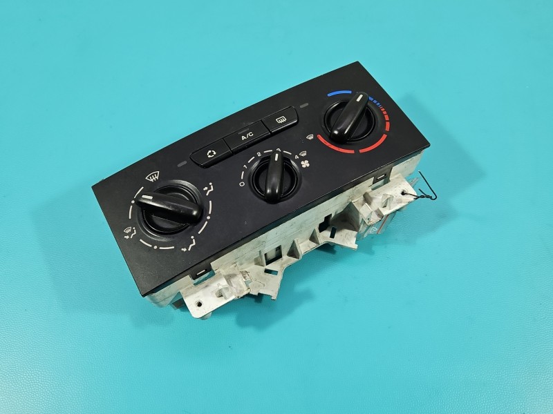 Konsola panel nawiewu Citroen Berlingo II 9676532480