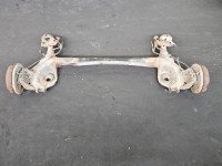 Tylna belka oś tył Fiat Grande Punto 1.2 8V wiel