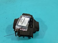 Zacisk tył lewy Opel Omega B 2.5 DTI sedan