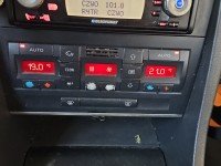 Konsola panel nawiewu Audi A4 B7 8E0820043AJ