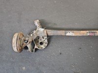 Tylna belka oś tył Toyota Yaris II 1.4 D4D