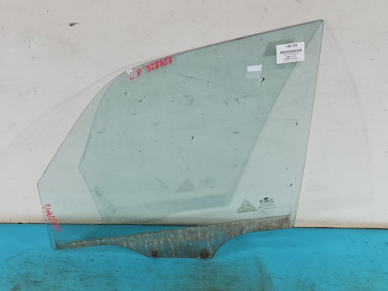 Szyba drzwi przód lewa Hyundai Terracan HB