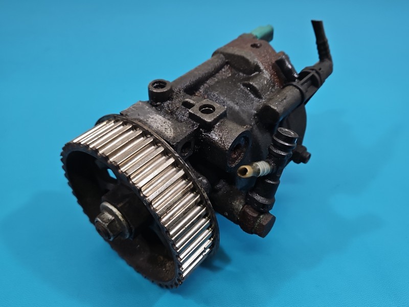 Pompa wtryskowa Nissan Micra K12 1.5 dci R9042A014A, 8200057346C, 8200057225