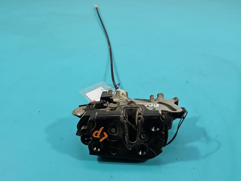 Zamek przód lewy A63972101635, A2C53090790 Mercedes Vito W639 EUROPA Mercedes, 4pin