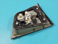 Lampa tył lewa Opel Vectra C kombi Producent części: OPEL, KOMBI KLAPY BAGAŻNIKA Z LISTWĄ ŻARÓWKOWĄ EUROPA