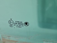 Szyba drzwi tył prawa Skoda Yeti HB