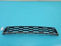 Zaślepka kratka zderzaka środkowa atrapa Vw Passat B7 3AA853677F