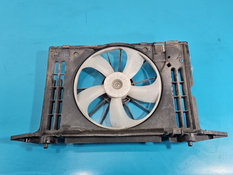 Wentylatory Wentylator chłodnicy Toyota Corolla E16 E18 13- 1.6 16V 89257-12010