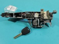 Klamka przód lewa zewnętrzna Peugeot 5008 9688668180