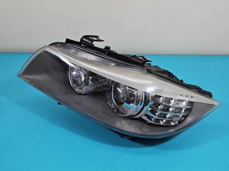 Reflektor lewy lampa przód Bmw e90 EUROPA