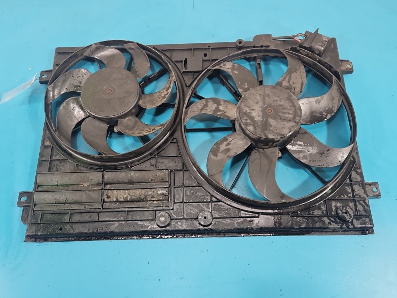 Wentylatory Wentylator chłodnicy Vw Touran I 1K0121207AA 2.0 tdi