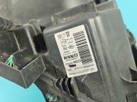 Reflektor prawy lampa przód Renault Clio III EUROPA