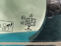 Szyba drzwi tył lewa Mercedes W213 sedan