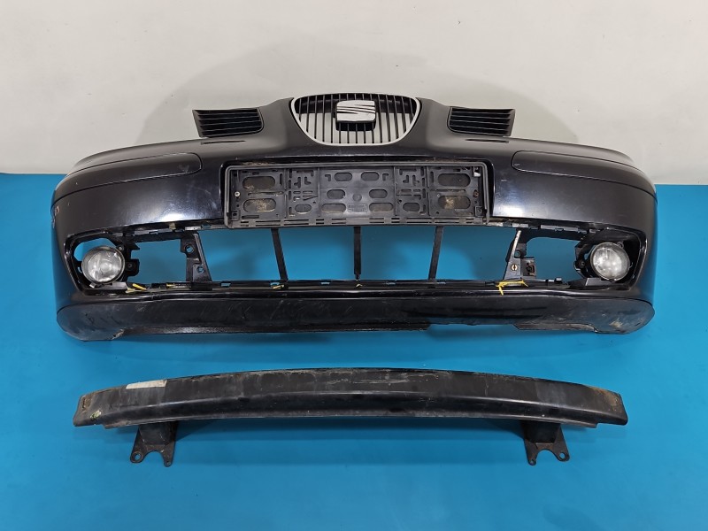 Zderzak przód Seat Cordoba II 6L