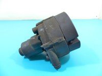 Pompka powietrza wtórnego Mercedes W203 A0001404285 2.0 wiel