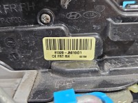 Zamek przód prawy 81320-J5010 Kia Stinger EUROPA Producent części: KIA, 5pin