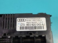 Konsola panel nawiewu Audi A4 B7 8E0820043AJ