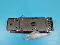 Przełącznik szyb MERCEDES W176 A1669054300 Mercedes, Uszkodzenie widoczne na zdjęciu EU