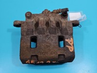 Zacisk przód prawy Subaru Legacy IV 2.0 B boxer