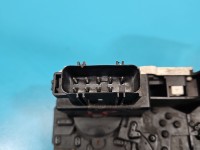 Zamek przód lewy 1690427 mazda Tribute I 00-07 EUROPA Producent części: Mazda, 9 PIN