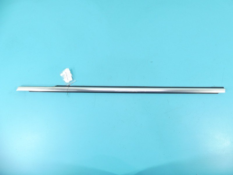 Listwa drzwi przód lewa Vw Passat CC 3C8837475F