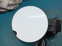 Klapka wlewu paliwa Renault Clio IV 12-20 biały DV369