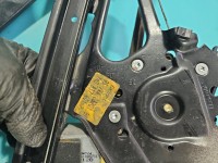 Podnośnik przód lewy Ford Galaxy Mk1 7M0837401P 5d HB