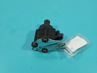 Pompka obiegu wody pompa VOLVO S60 II 10- 2.0 D4 31338211