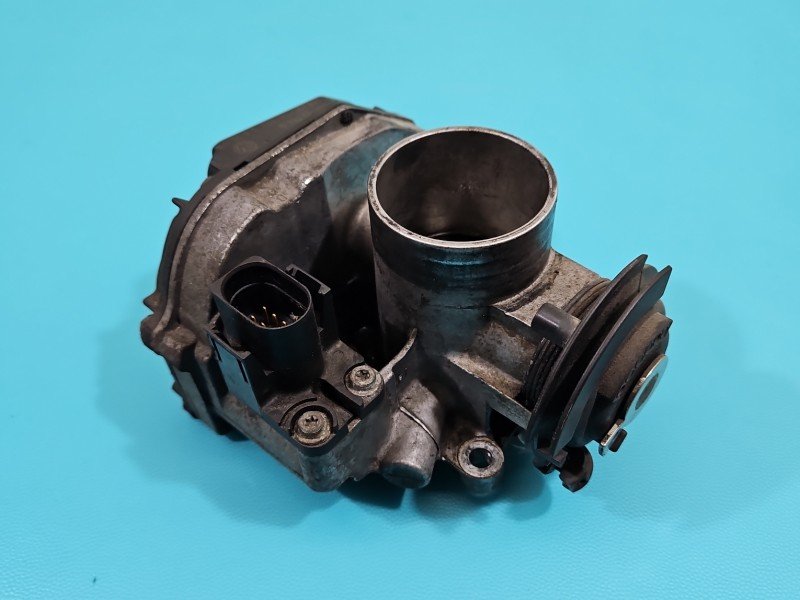 Przepustnica Vw Lupo 036133064D 1.4 16V Przepustnica Vw Lupo 036133064D 1.4 16V