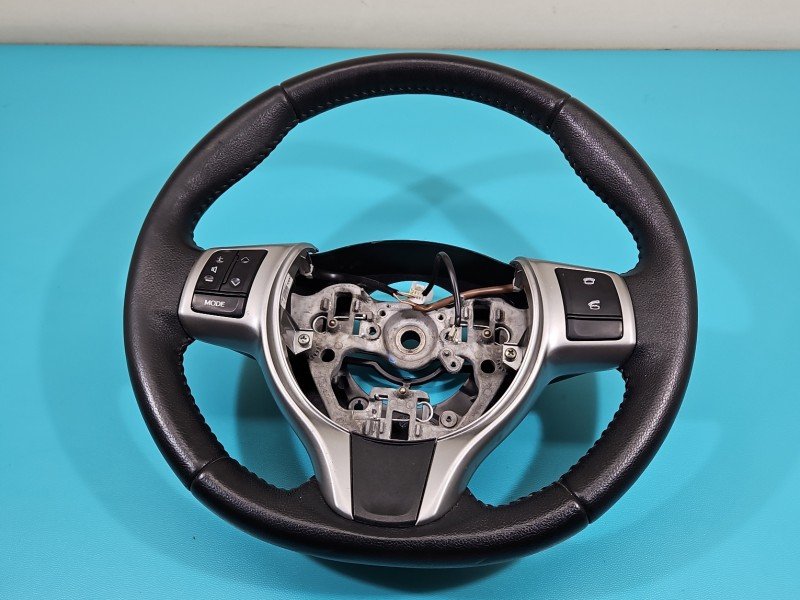 Kierownica Toyota Yaris III