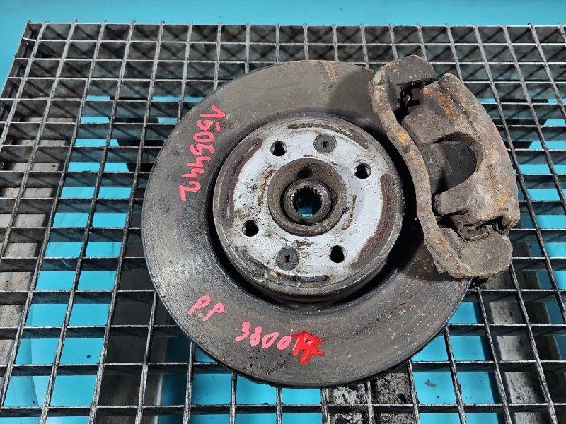 Zwrotnica prawa piasta przód 1.9 dci Renault Kangoo I