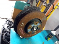 Zwrotnica lewa piasta przód 2.0 TFSI AUDI Q5 8R 08-