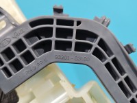 Klamka przód prawa zewnętrzna Hyundai I30 III 16- 93201-03100