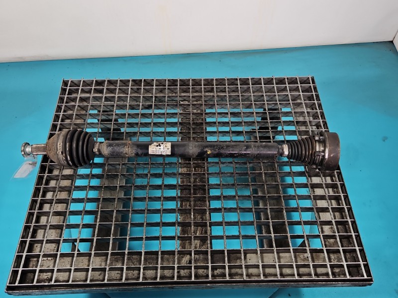 Półoś przód prawa Seat Ibiza IV 6J 1.6 tdi manual