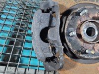 Zacisk przód lewy Kia Ceed III 18-21 1.5 T-GDi G4LH