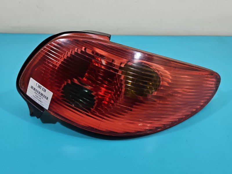 Lampa tył prawa Peugeot 206 cabrio