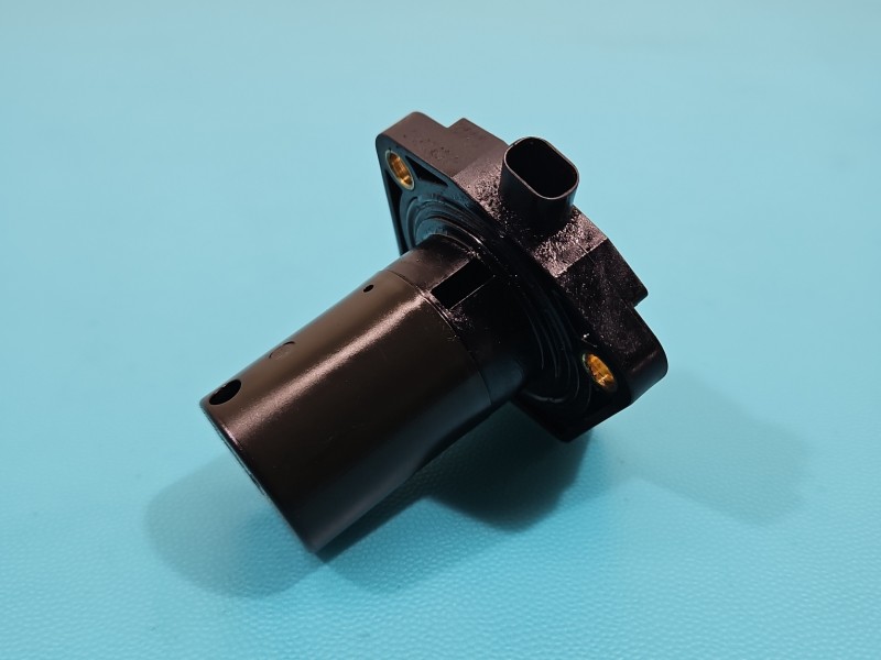 Czujnik poziomu oleju Mercedes W212 A6511530032 2.2 CDI